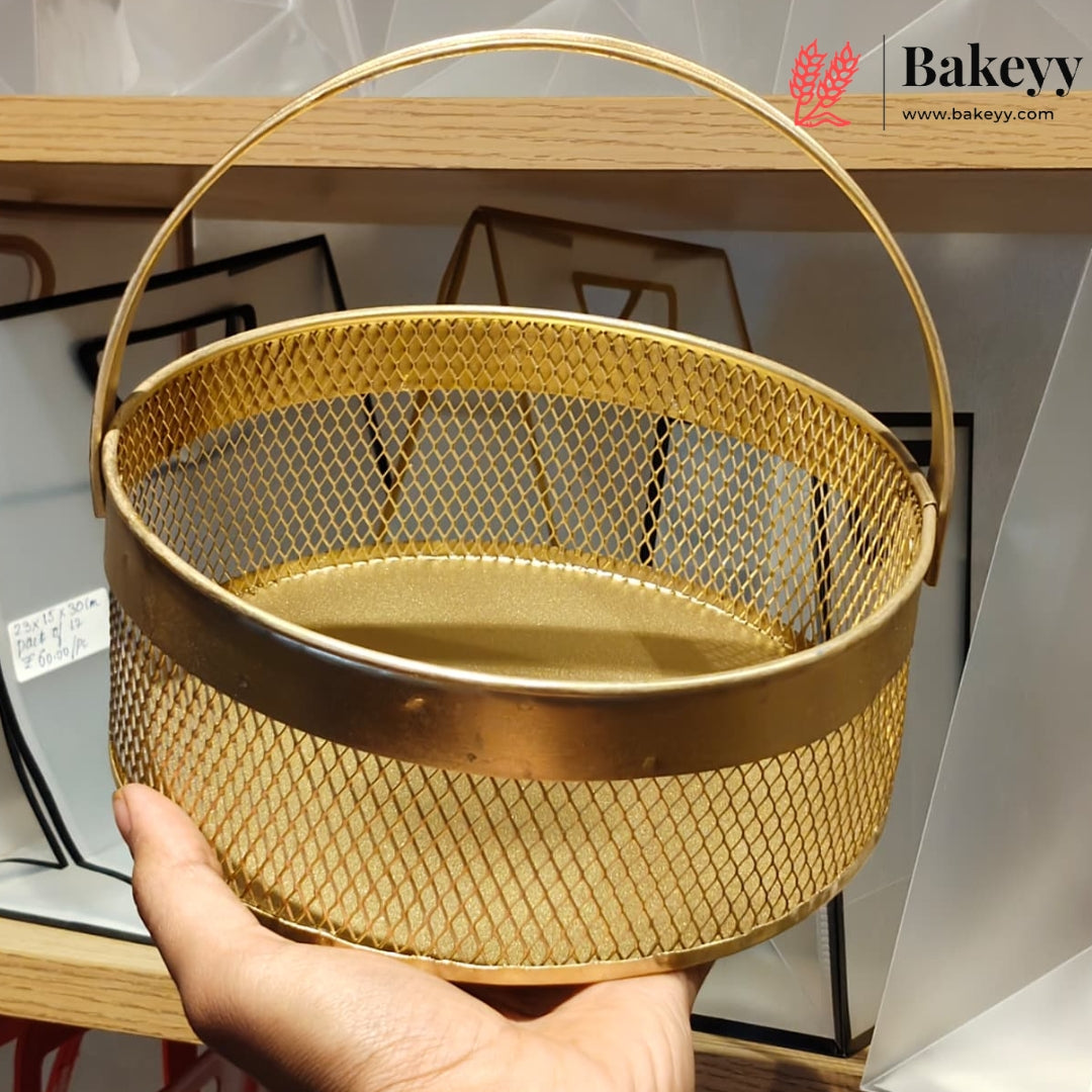 8 Inch Golden Metal Mesh Serving Basket | Decorative & Multipurpose Tray | Pack of 1