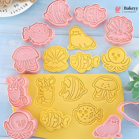 Sea Creatures Theme Cookie Cutter & Embosser | Set 8 Piece | Pack of 1