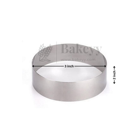 Metallic ring with measurements on a white background, branded 'Bakeyv'.
