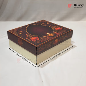 A rectangular bakery gift box with a cream-colored base and a dark brown lid decorated with floral patterns and a central medallion, shown with dimension arrows indicating 21.5 cm by 25 cm by 8 cm.