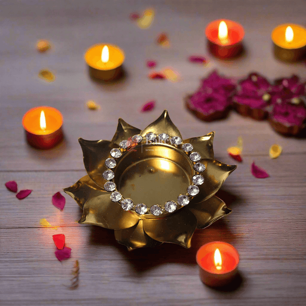 Diwali Diya | Round Flower With Diamonds | Diwali Lamp - Bakeyy.com