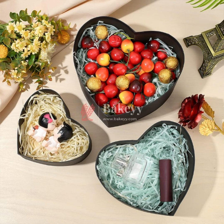 Huge Glitter Heart Rigid Box | Set of 3 - Bakeyy.com