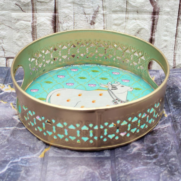 Large Decorative Round Gold Metal Hamper Basket For Gifting | With Designs | Large - Bakeyy.com