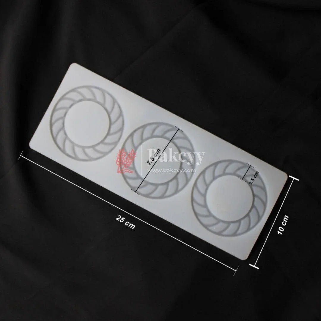 round-designer-3-cavity-garnishing-chocolate-mould-bakeyy-com-3 - Bakeyy.com