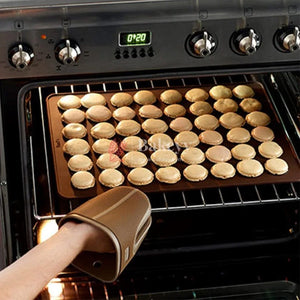 silicone-macron-baking-mats-non-stick-silicone-baking-mats-food-safe-baking-mat-great-for-macron-cookies-bread-pastry-dessert-48-cavity-bakeyy-com-4 - Bakeyy.com