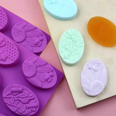 6 Cavity Bee & Honeycomb Oval Silicone Mould | Pack of 1