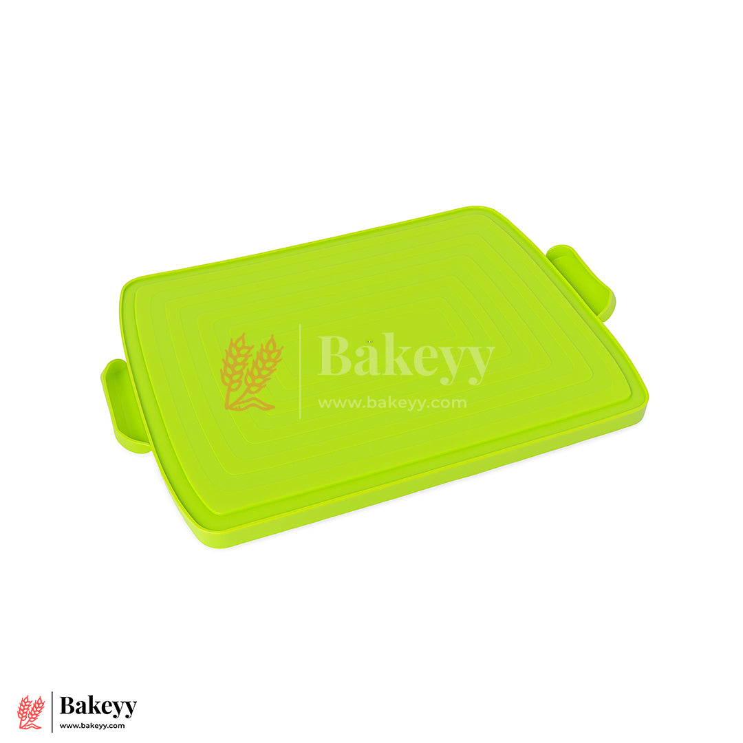12 Cavity Cupcake Carrier with Lid and Handle